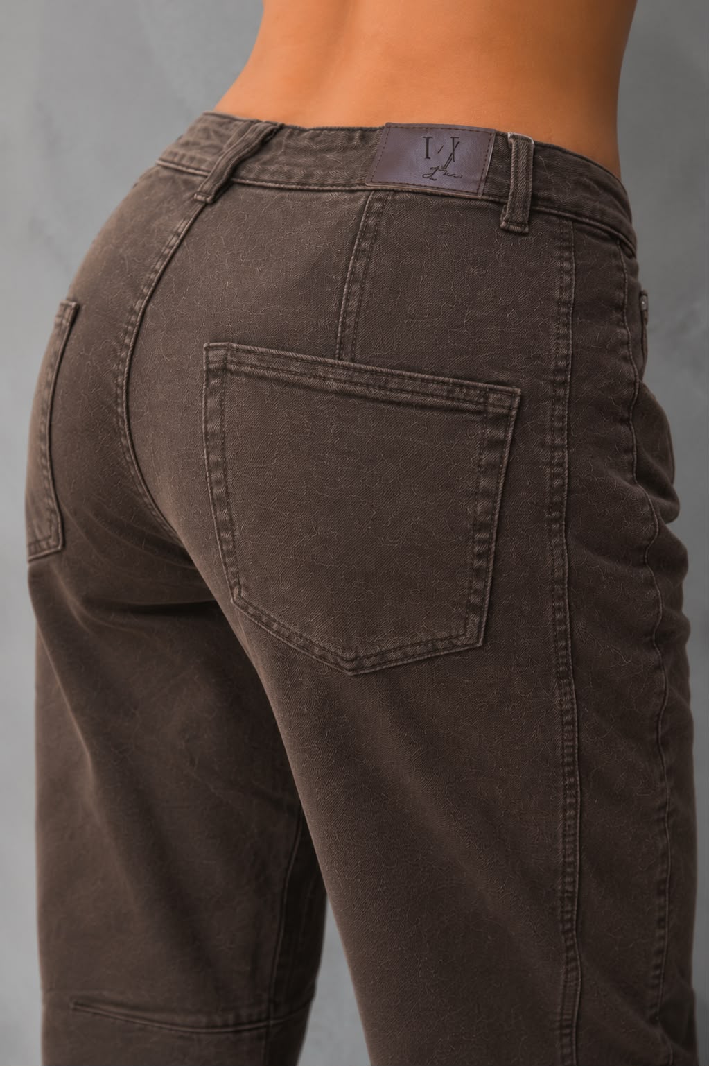 Jean Recto Chocolate - Tu Esencia Jeans