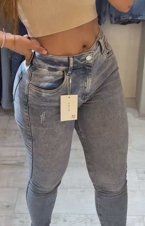 Jean Skinny Gris Tiro Alto – Tu Esencia Jeans